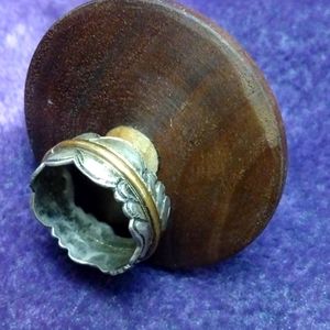 1/20 12k G F. Sterling M women's ring with gold band